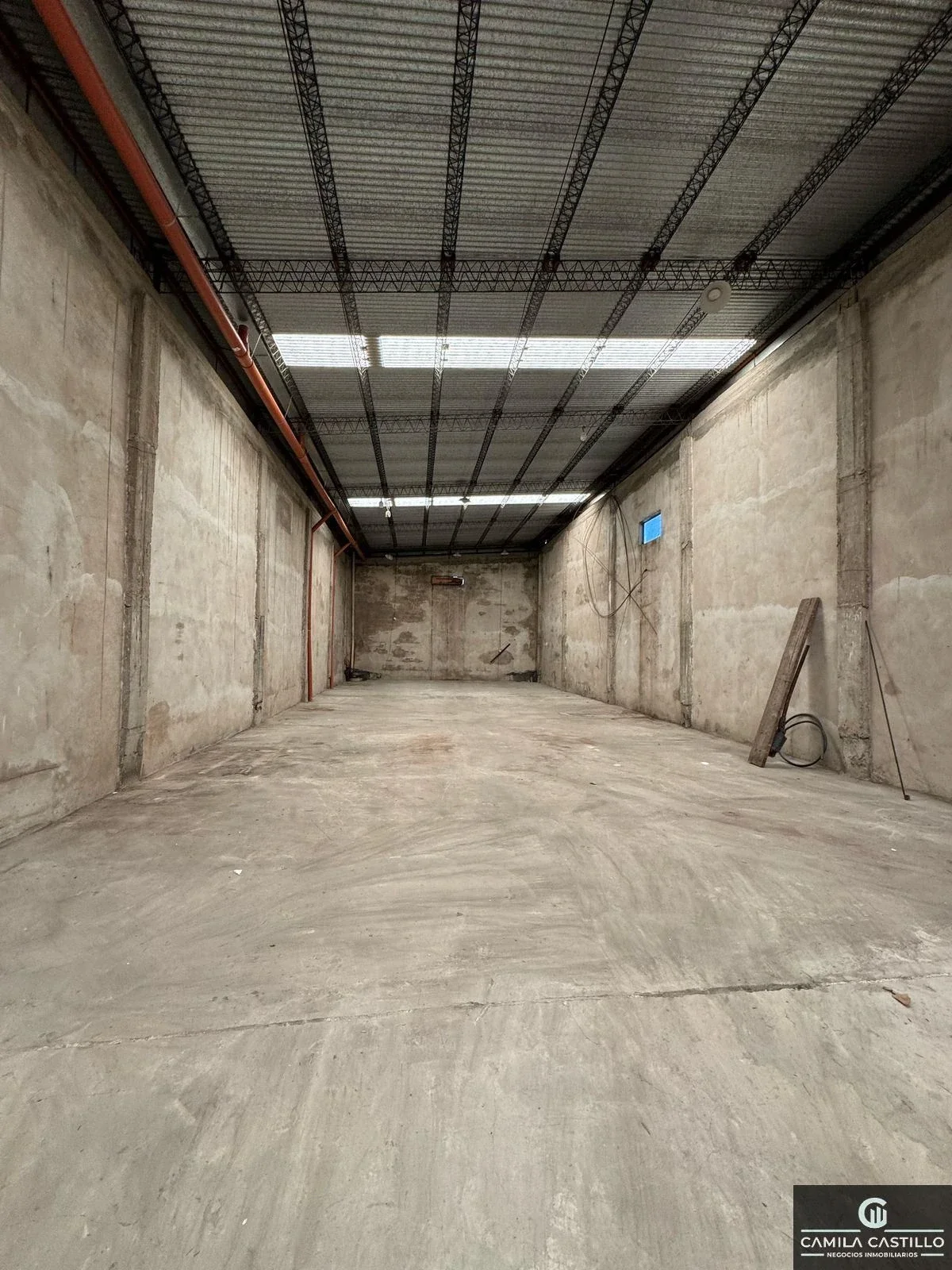 Galpón en alquiler de 1000m2 ubicado en Mataderos - Imagen 1