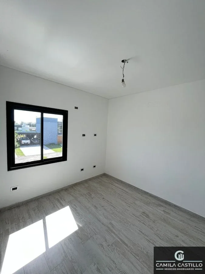 Casa en venta de 3 dormitorios c/ piscina en Horizontes al Sur Canning - Imagen 1