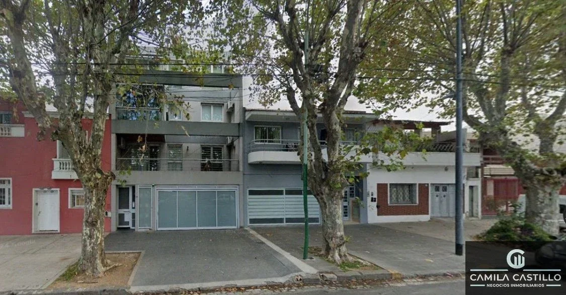 Departamento en venta de 2 dormitorios c/ cochera en Parque Avellaneda - Imagen 1