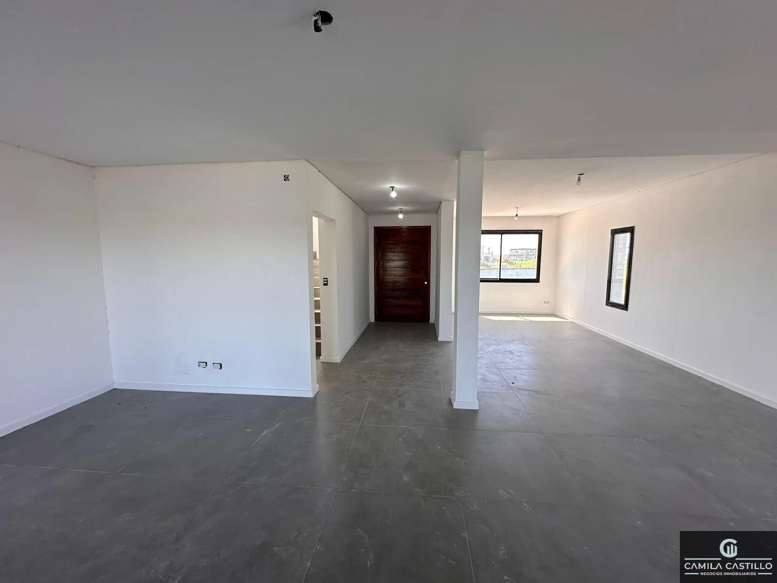 EXCELENTE CASA A LA LAGUNA 5 AMBIENTES PUERTOS DEL LAGO SECTOR COSTAS - Imagen 4