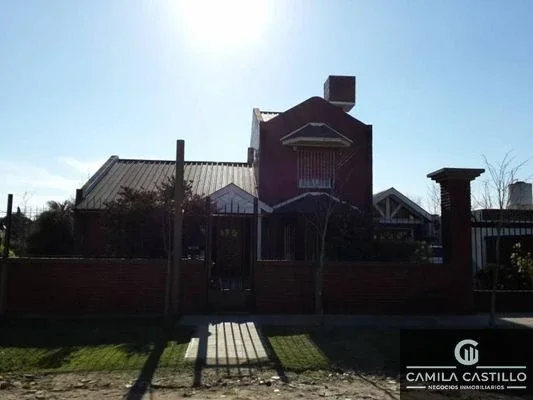 Casa en venta de 7 dormitorios c/ cochera en Virrey del Pino - Imagen 1