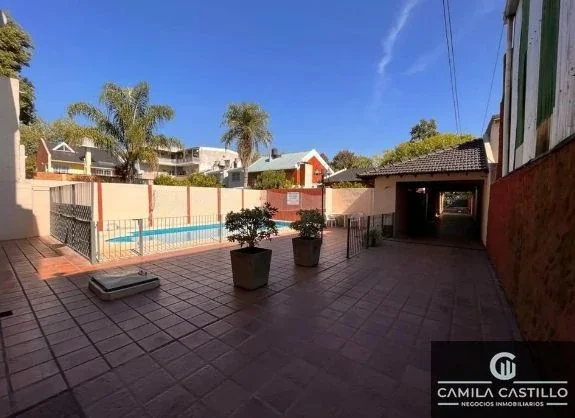 Departamento en venta de 2 dormitorios c/ cochera y piscina en Ezeiza - Imagen 2