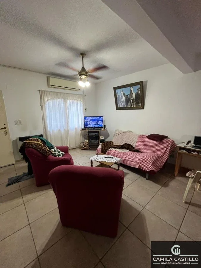 Casa en venta de 3 dormitorios c/ cochera en Ciudad Evita - Imagen 1