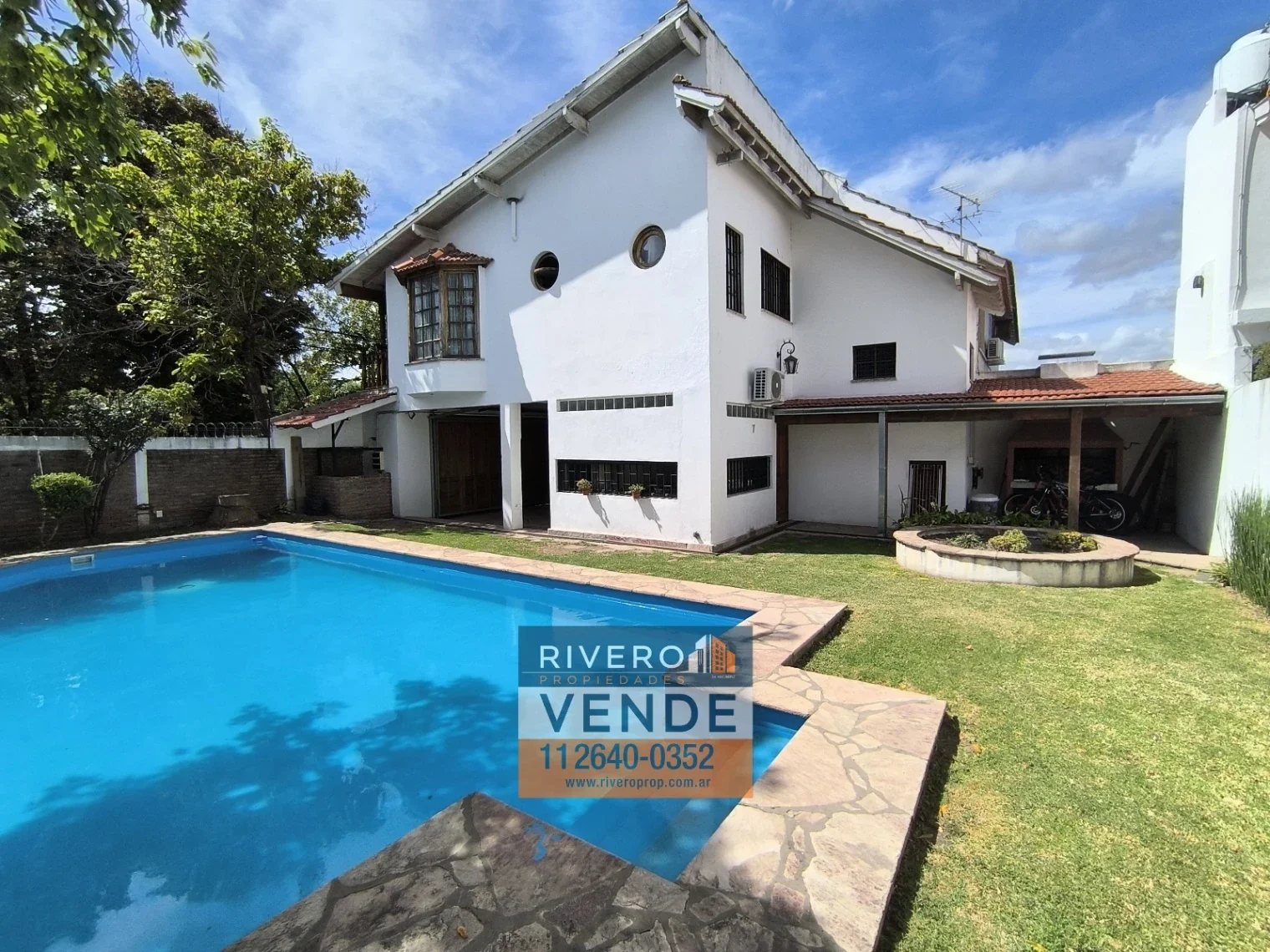 VENTA Chalet Compacto Monte Grande Centro - Imagen 2