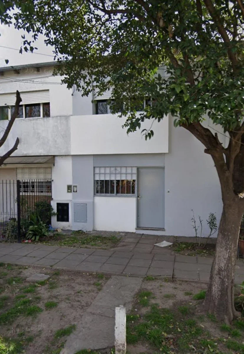 Departamento En alquiler De 3 Ambientes  A Metros De 197 -en José C.paz - Imagen 2