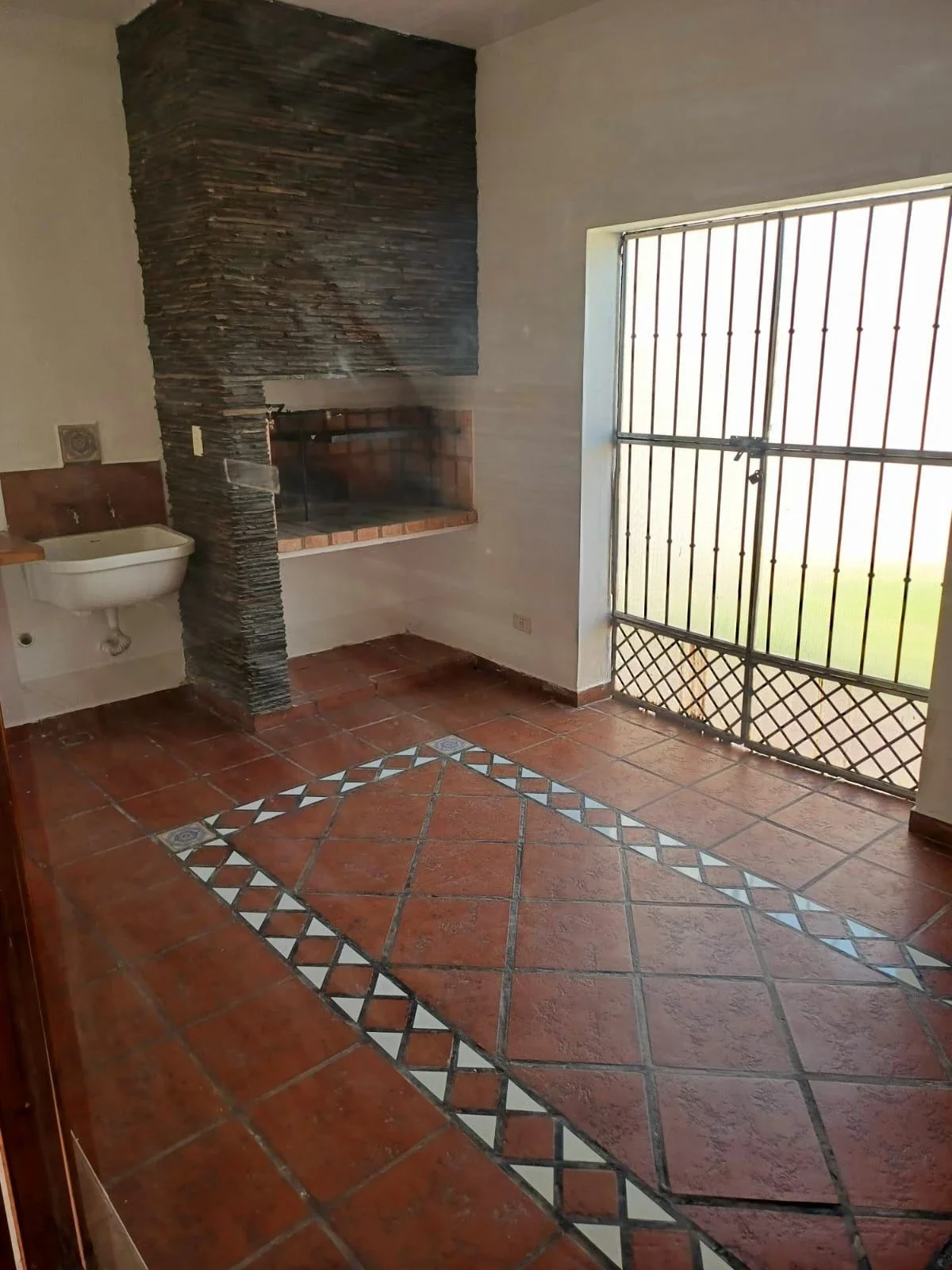 Dúplex en alquiler c/cochera en Grand Bourg, Salta - Imagen 5