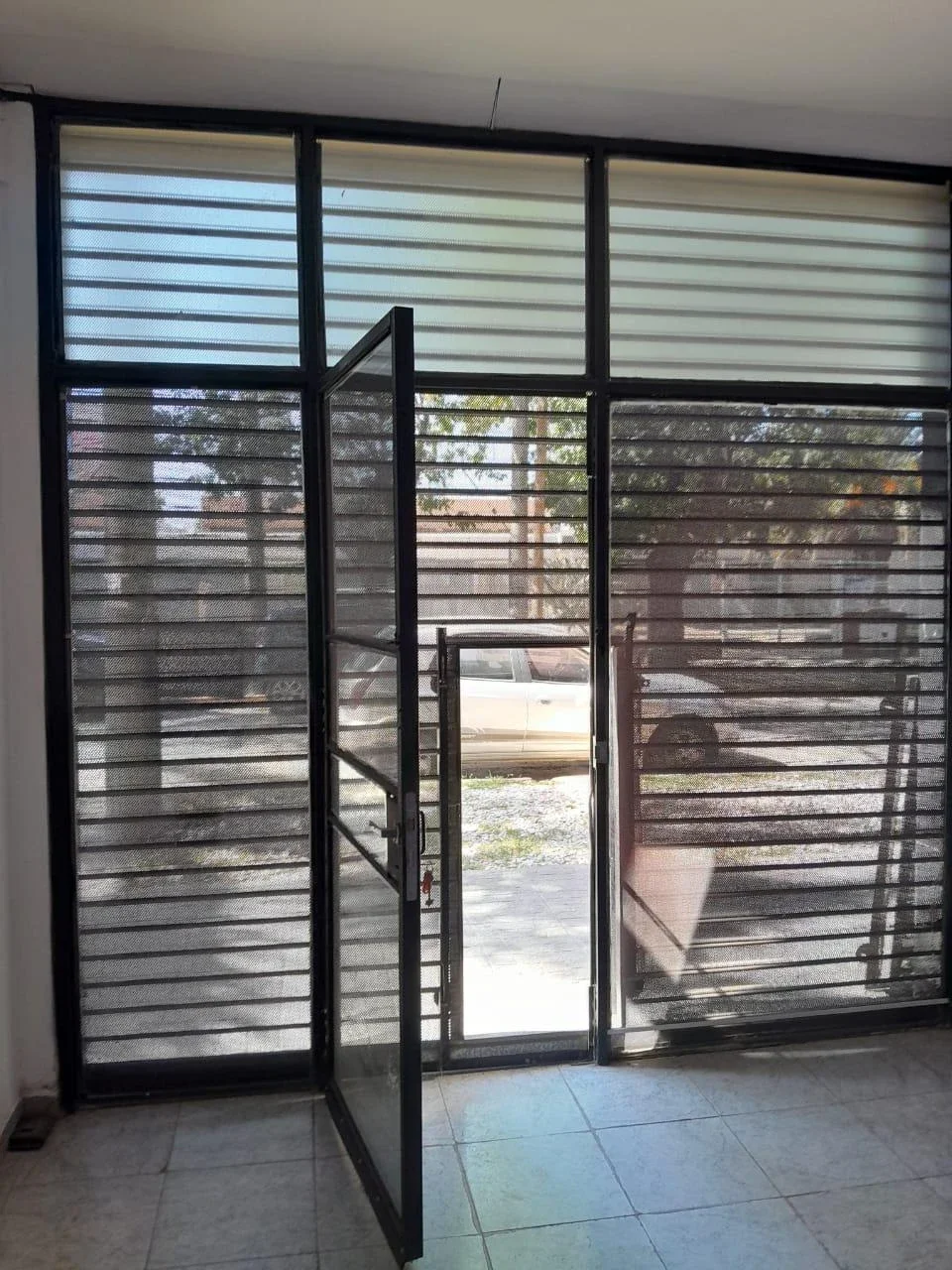 Local comercial en venta ubicado en San Miguel - Imagen 3