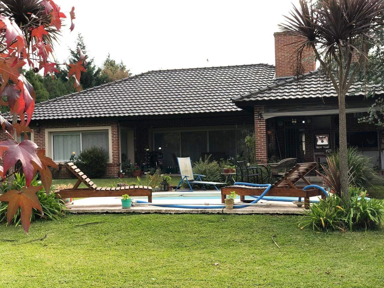 Casa quinta en venta de 207m2 ubicado en Altos de Manzanares - Imagen 1