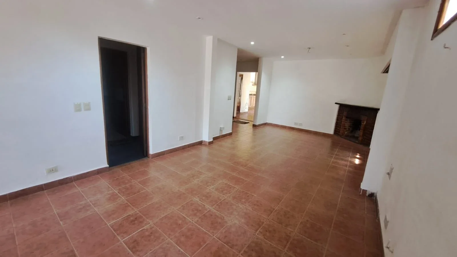 Casa en venta c/ cochera en Muñiz - Imagen 5