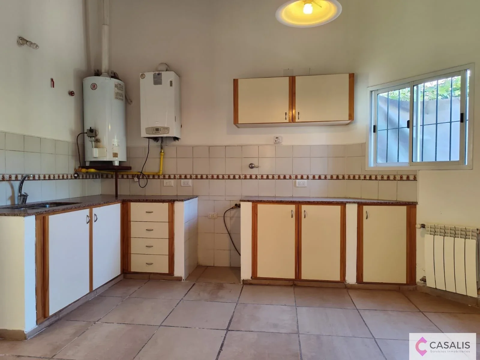 Casa en venta c/ cochera en Chacras de Coria - Imagen 4