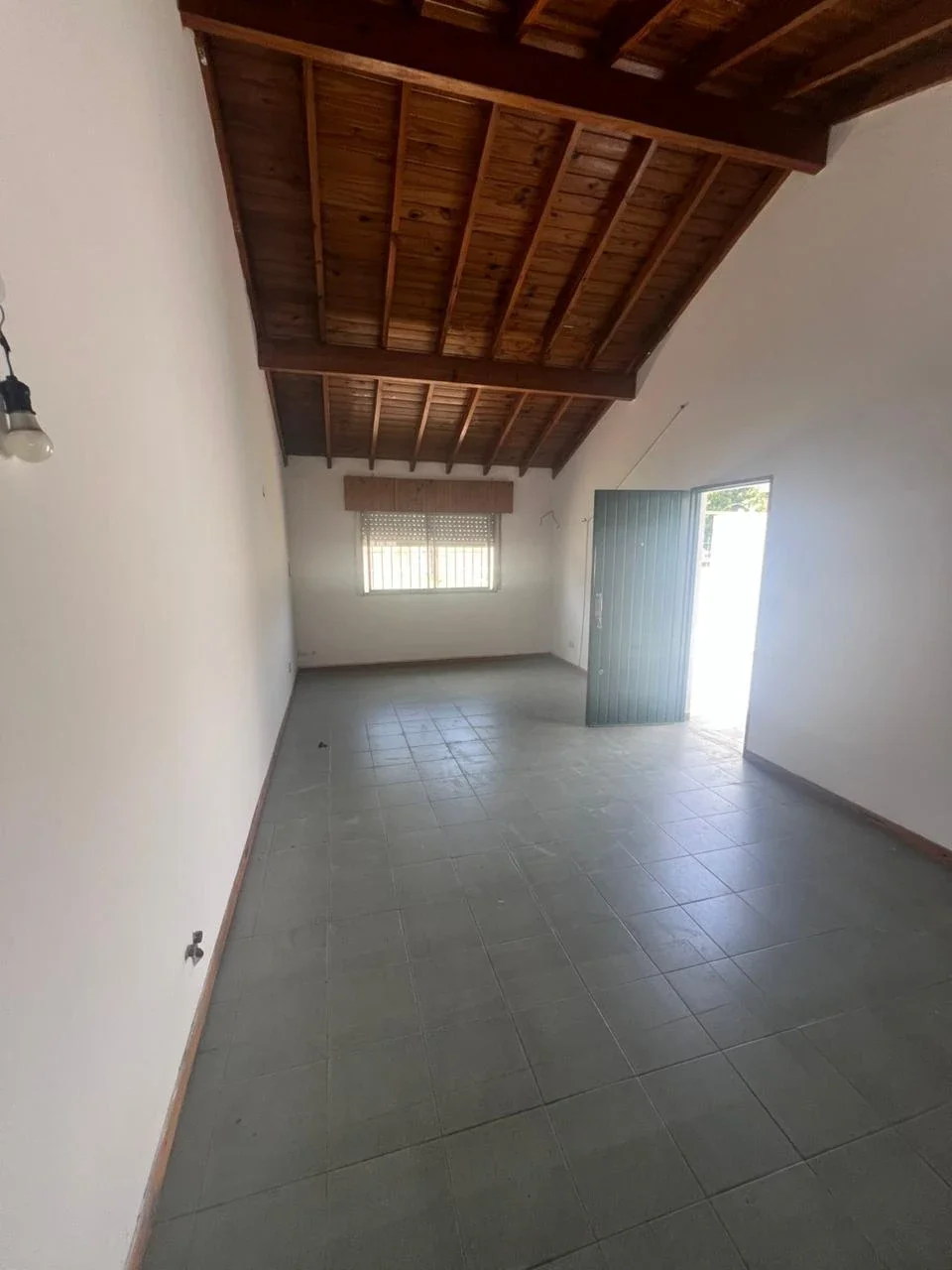 Dúplex tipo casa en venta 2 dormitorios cochera patio en José C Paz APTO CREDITO - Imagen 4