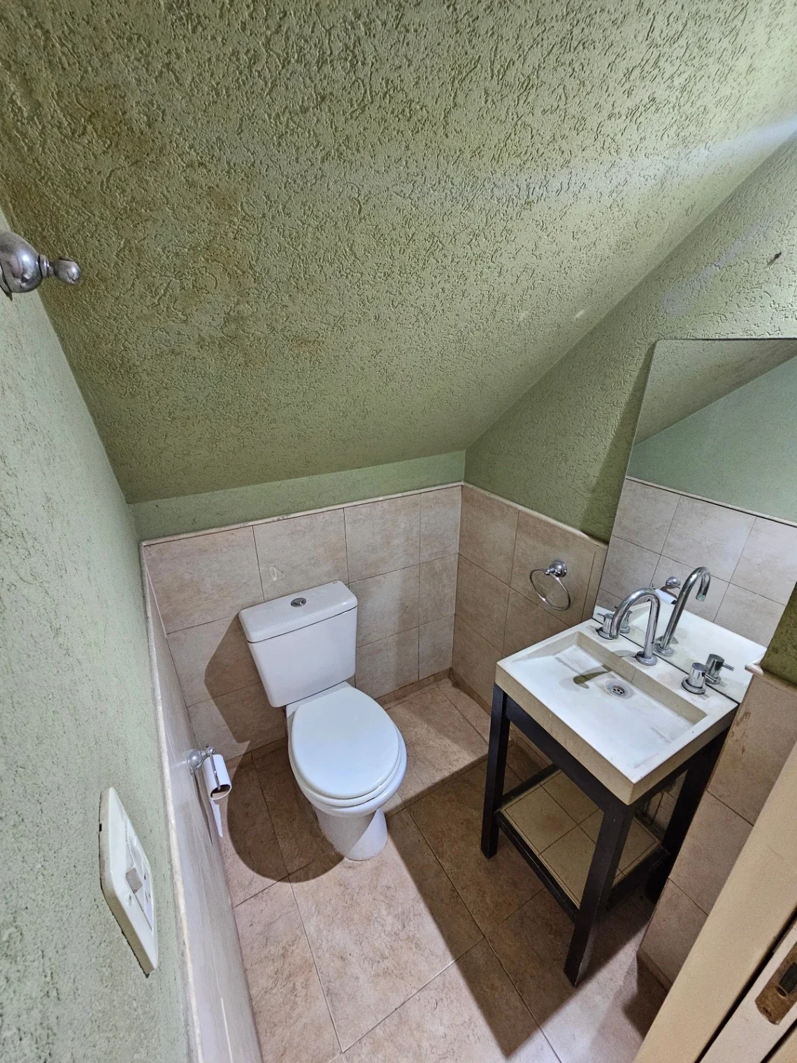 Excelente Dúplex en venta c/ cochera en Los Polvorines APTO CREDITO - Imagen 3