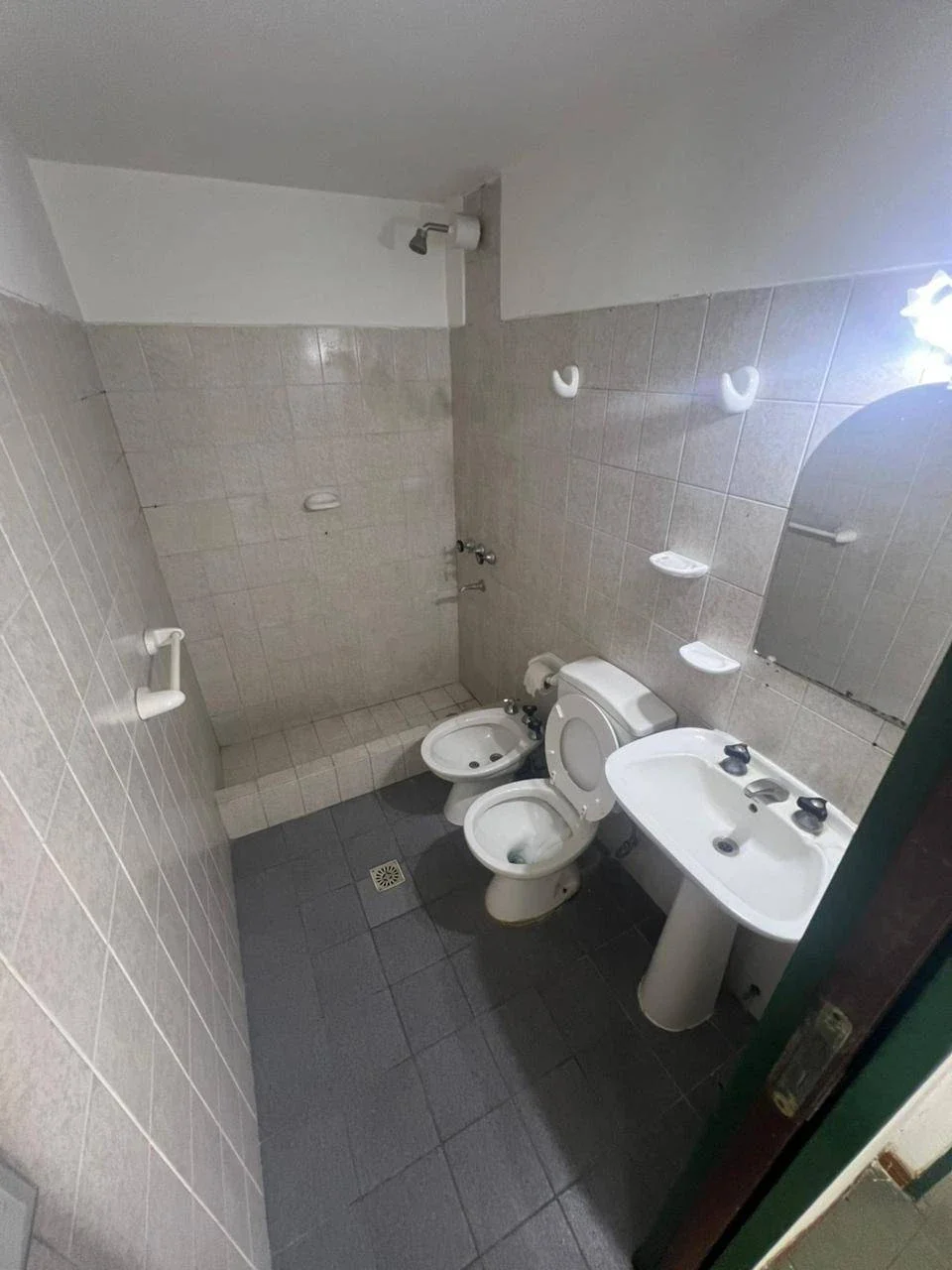 Dúplex tipo casa en venta 2 dormitorios cochera patio en José C Paz APTO CREDITO - Imagen 5