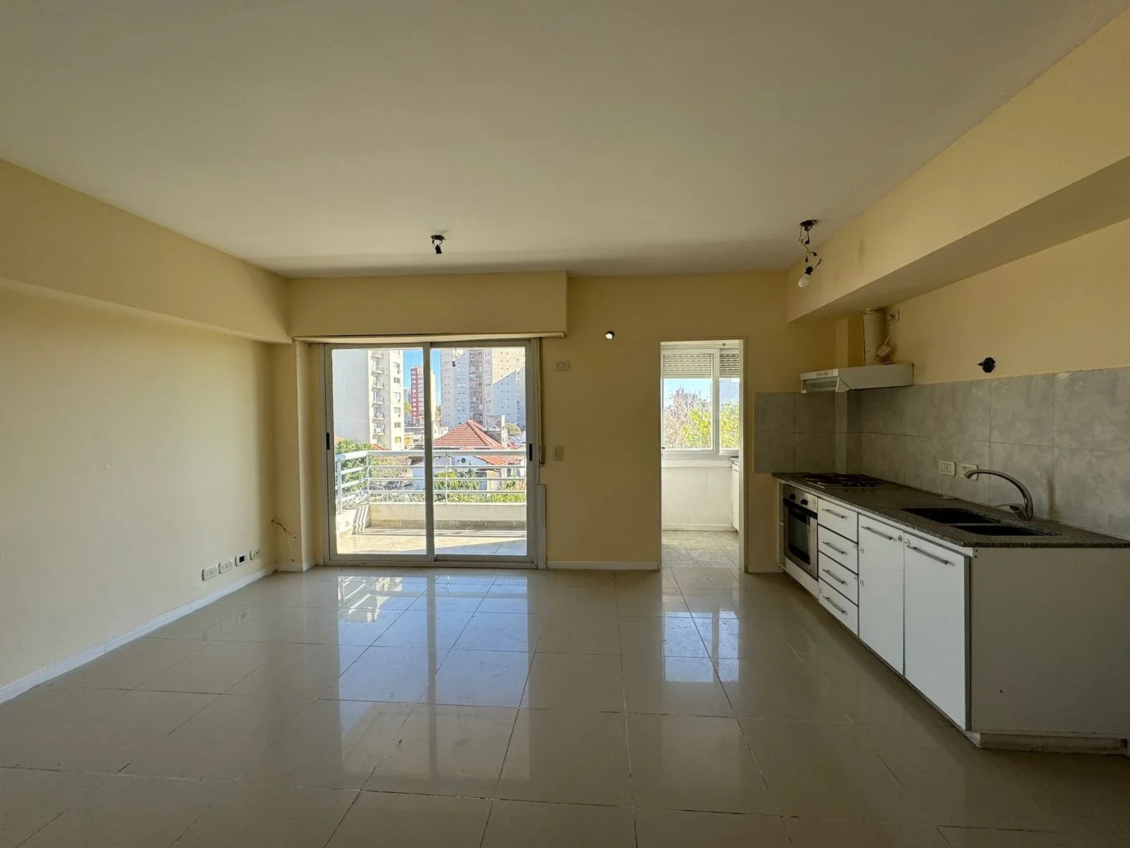 Departamento en venta c/ cochera en San Miguel - Imagen 3