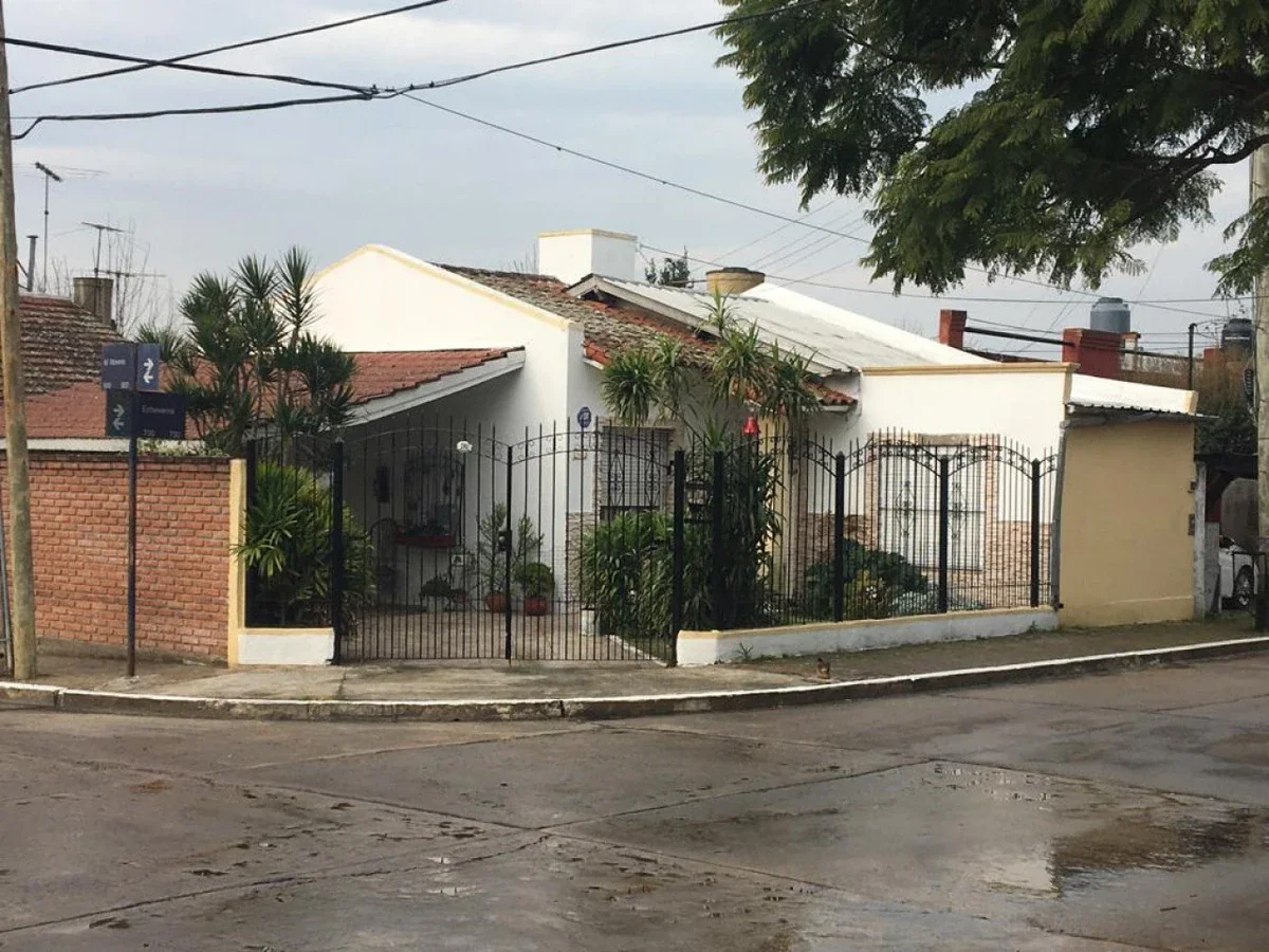 Casa En Venta En Bella Vista - Imagen 1