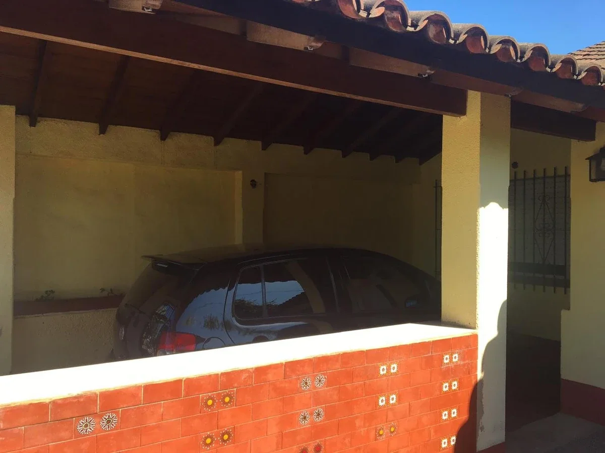 Venta Dos Casas De 4 Ambientes Sobre Lote De 370 M2 En Polvorines A 10 Cuadras De La Universidad - Imagen 4