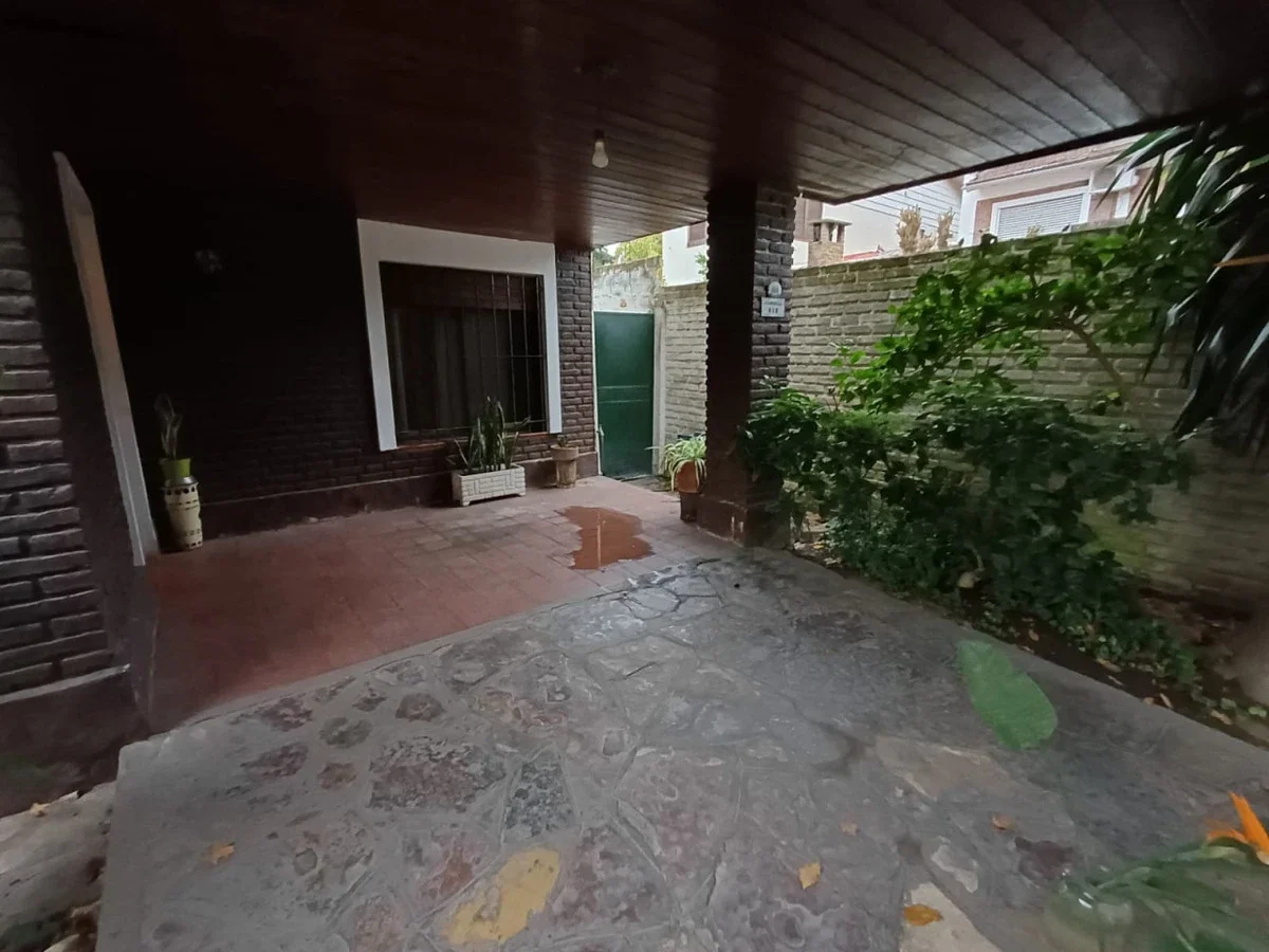 Venta Casa En Bella Vista Apto Credito - Imagen 3