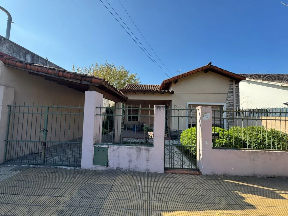 2 Casas En Venta En Bella Vista - Imagen 1