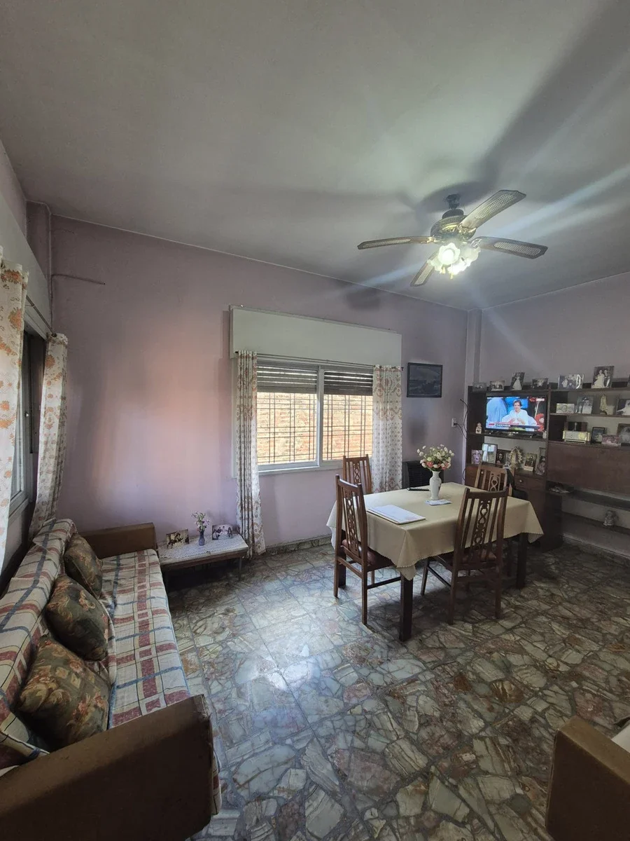 Venta Casa Tres Ambientes En Jose Leon Suarez San Martin - Imagen 2