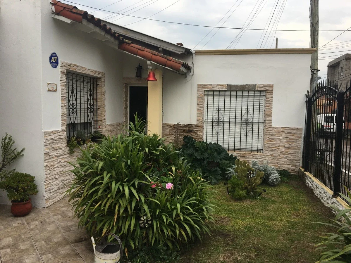 Casa En Venta En Bella Vista - Imagen 2