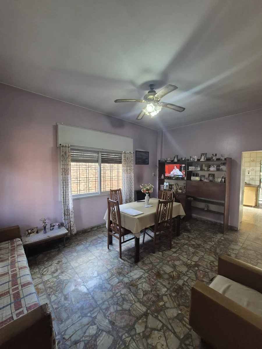 Venta Casa Tres Ambientes En Jose Leon Suarez San Martin - Imagen 4