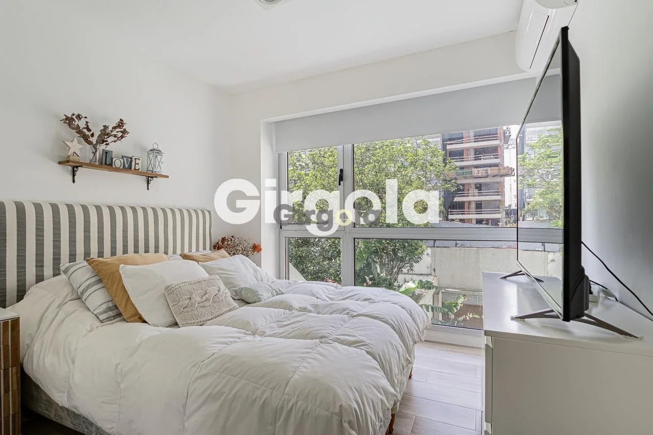Venta Departamento de 2 ambientes en Las cañitas con cochera - Imagen 3