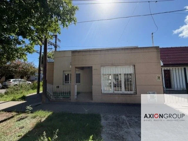 Casa en VENTA en PH c/ cochera en La Plata. APTA BANCO - Imagen 2