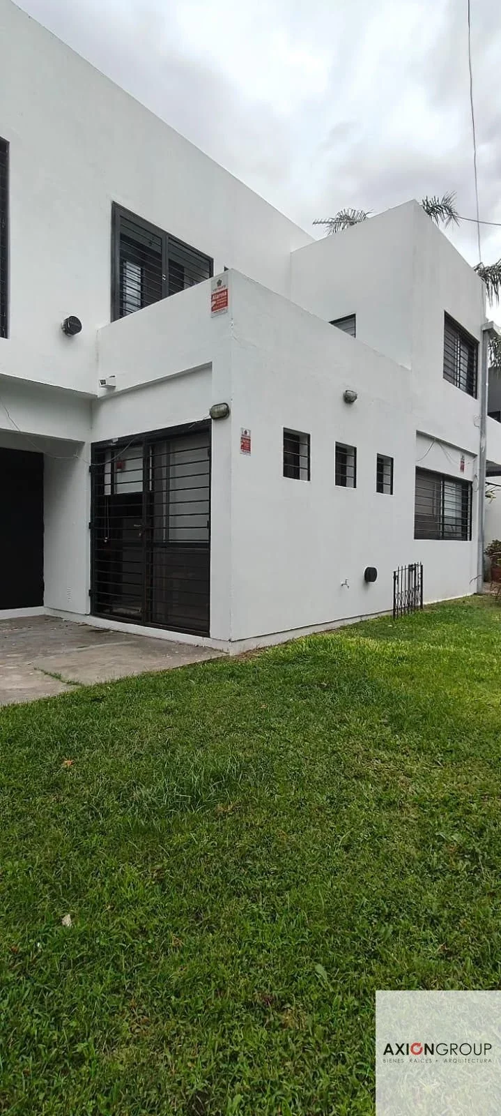 12 esquina 489-Casa de 3 dormitorios con parque en Villa Castells, Gonnet - Imagen 5