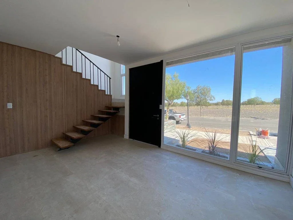 Dúplex a estrenar en alquiler · Barrio Privado Dalvian · 3 dormitorios - Imagen 2