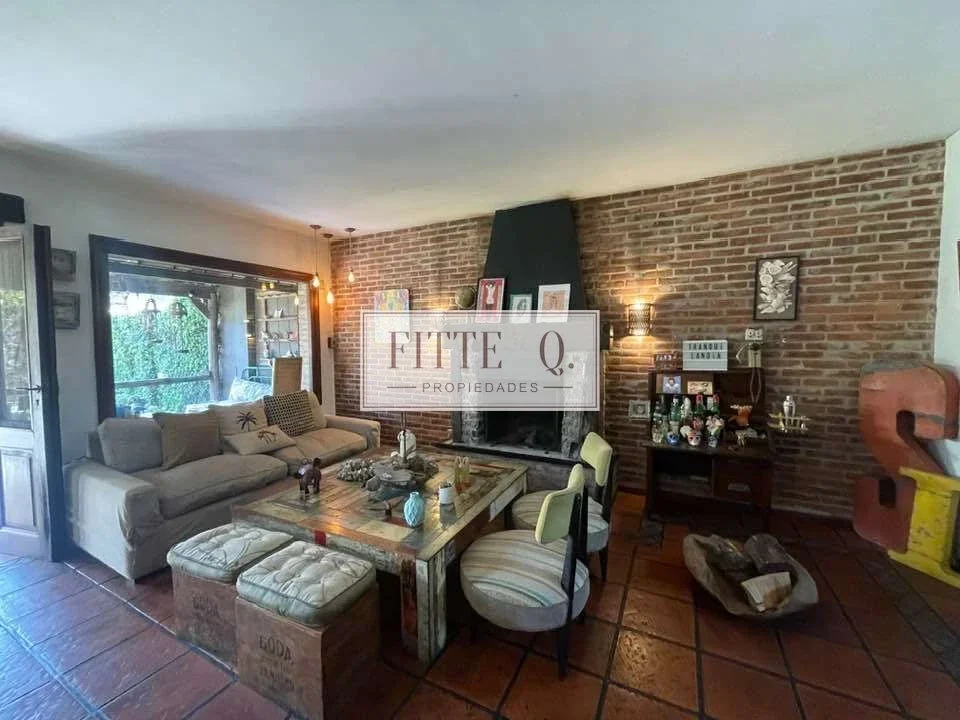 Casa en venta de 4 dormitorios jardin y pileta en Lomas de San Isidro - Imagen 5