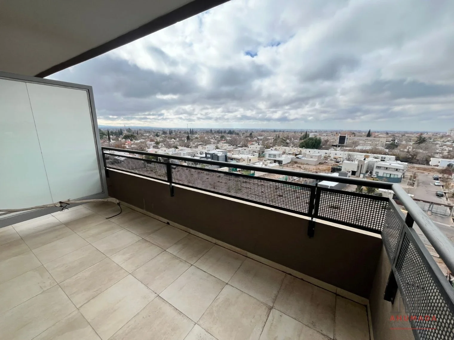 Departamento en Alquiler de 3 dormitorios en Torres Karakorum - Sexta sección - Imagen 4