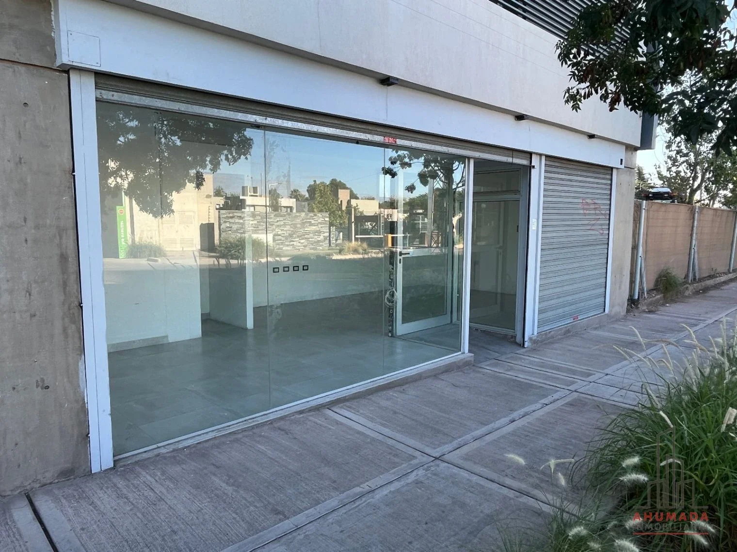 Local comercial en Alquiler en Sexta sección - Ciudad - Imagen 1