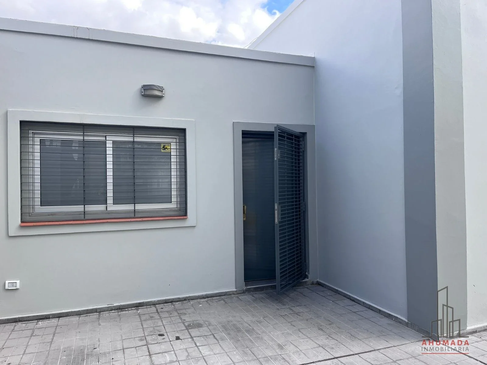 Departamento en alquiler temporario de 1 dormitorio c/ cochera en 6.ª Sección Residencial Norte - Imagen 2