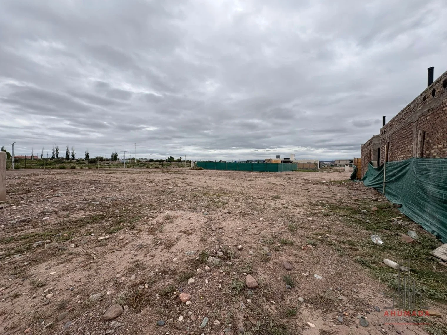 Terreno / Lote en venta de 300m2 ubicado en Luzuriaga - Imagen 3