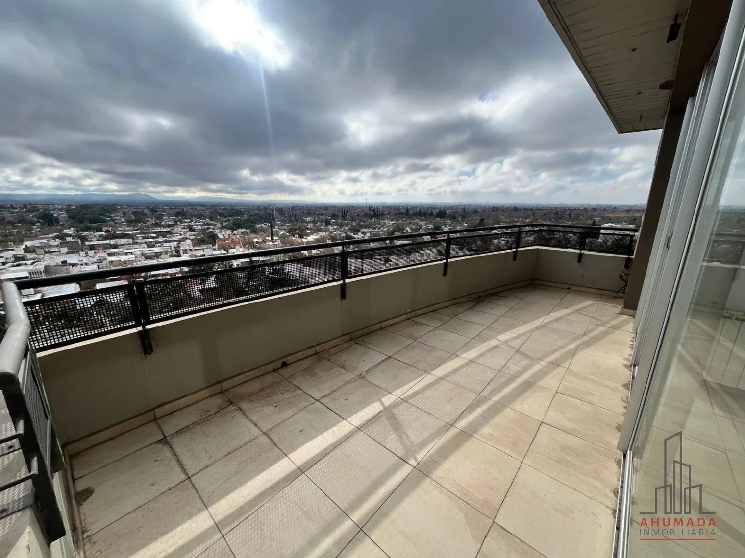Departamento en venta de 2 dormitorios en Torres Karakorum - Sexta sección - Imagen 4