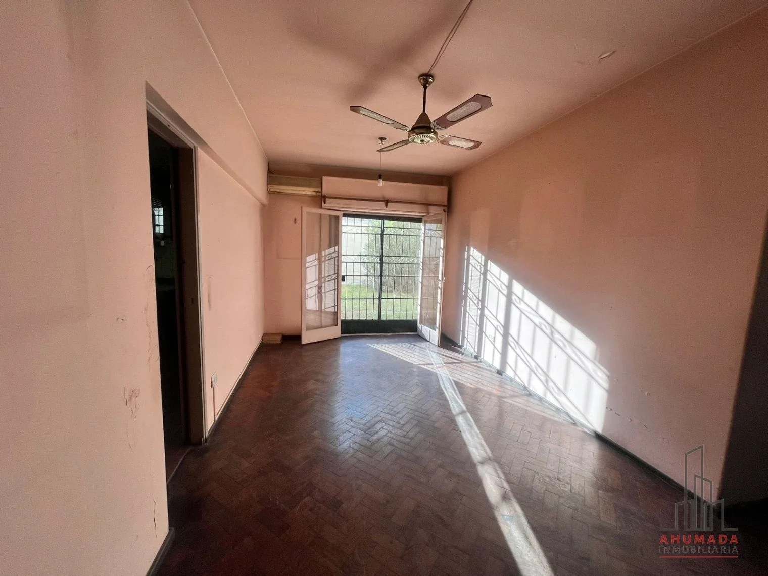 Departamento en venta de dos dormitorios en Ciudad, Mendoza. - Imagen 1