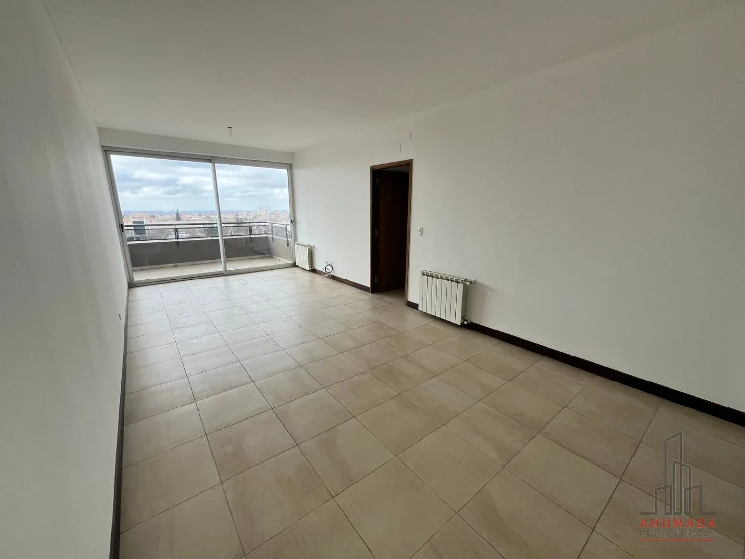 Departamento en Alquiler de 3 dormitorios en Torres Karakorum - Sexta sección - Imagen 1