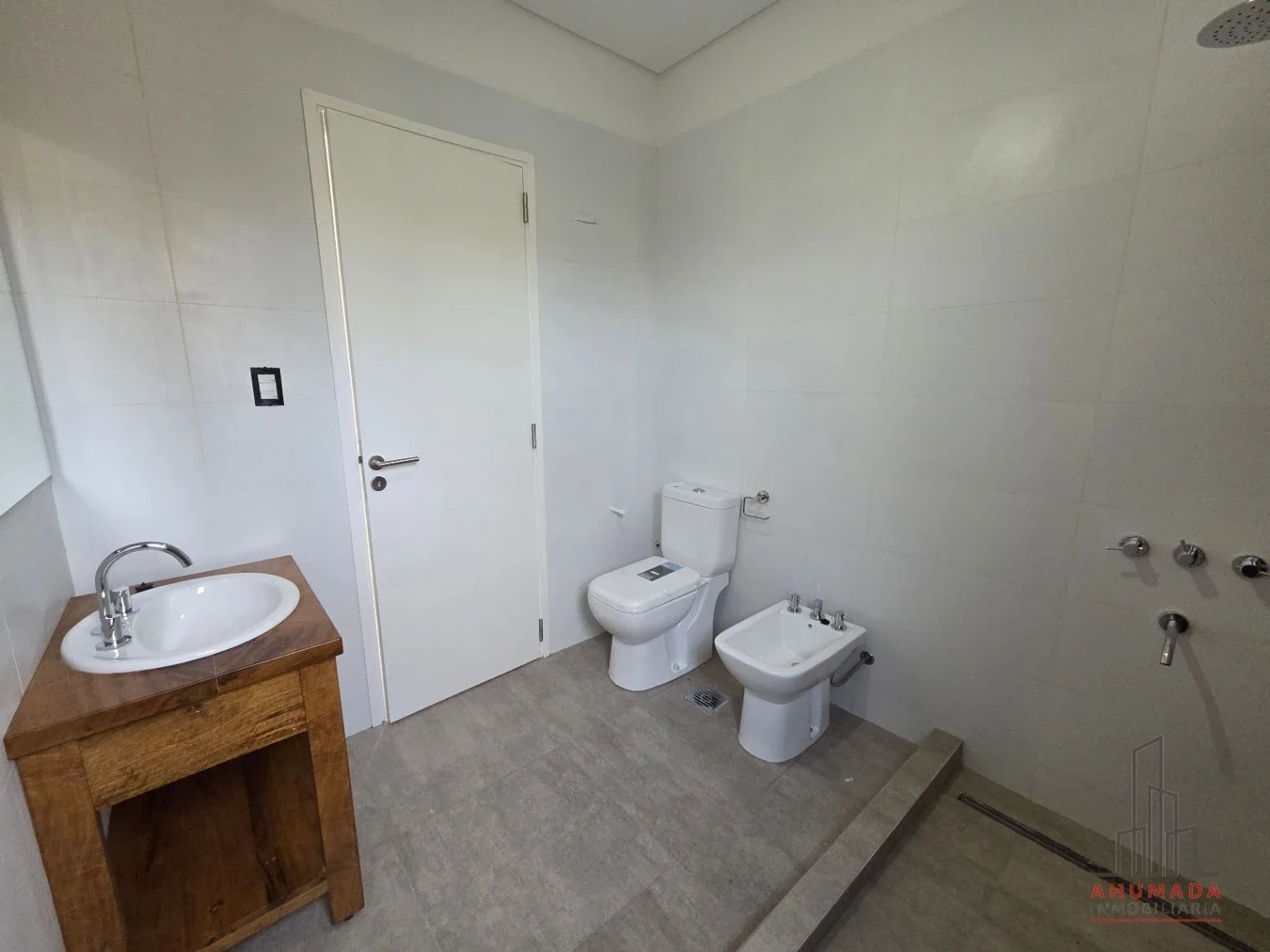 Casa en venta de 2 dormitorios en Barrio Jardines de Karakorum - Sexta sección - Imagen 5