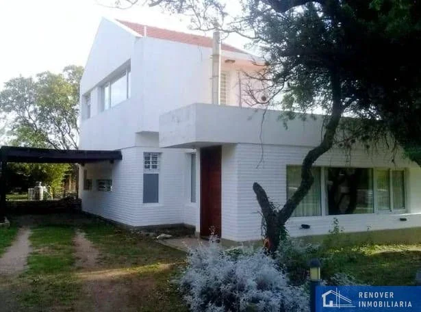 Casa en alquiler c/ cochera en Merlo - Imagen 1