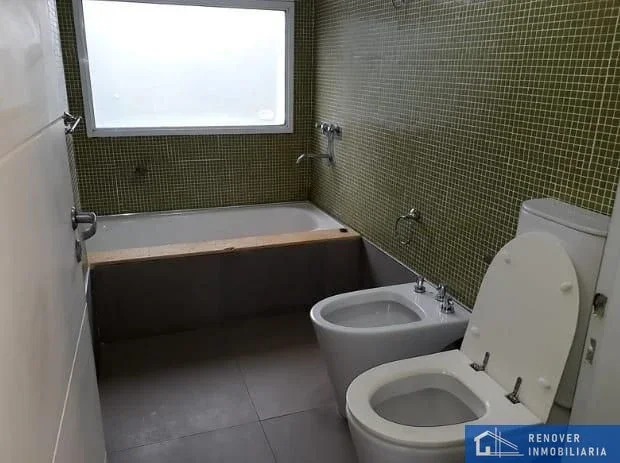 Casa en alquiler c/ cochera en Merlo - Imagen 5