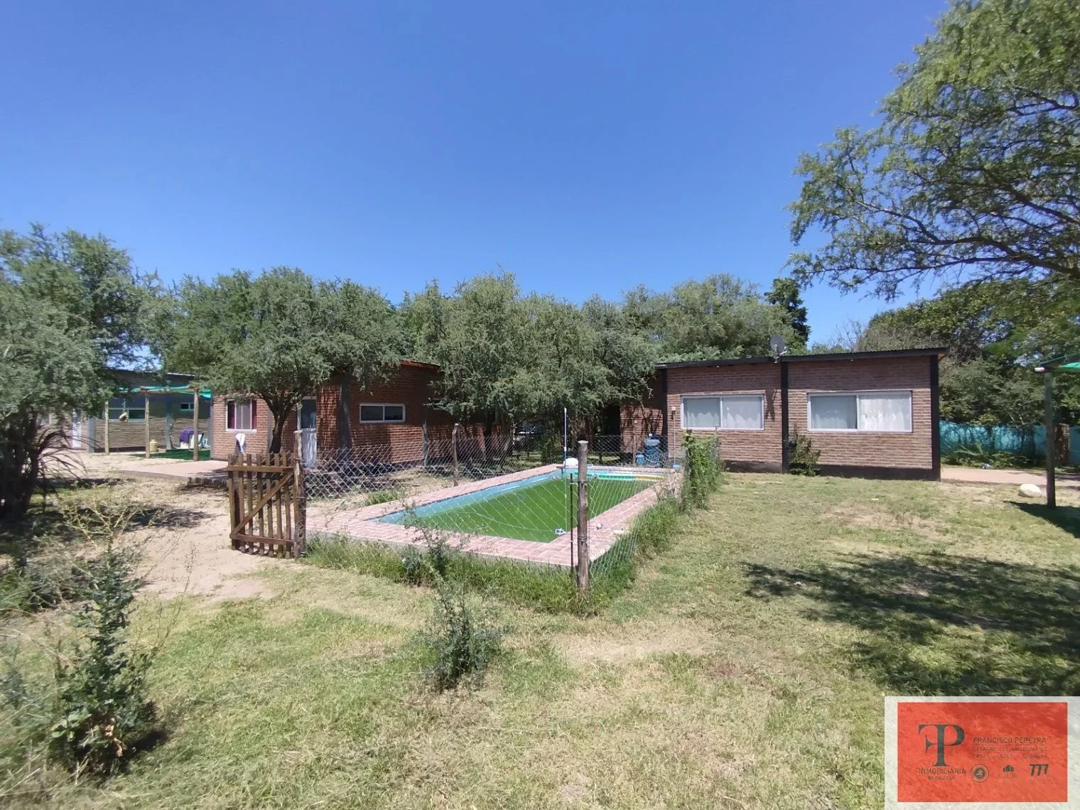 3 cabañas  con pileta en venta en Villa de las Rosas, Traslasierra, Córdoba - Imagen 2