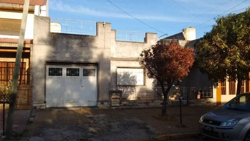 Casa 4 ambientes 9 x 30 mts venta F. Varela,  Ramos Mejia - Imagen 2