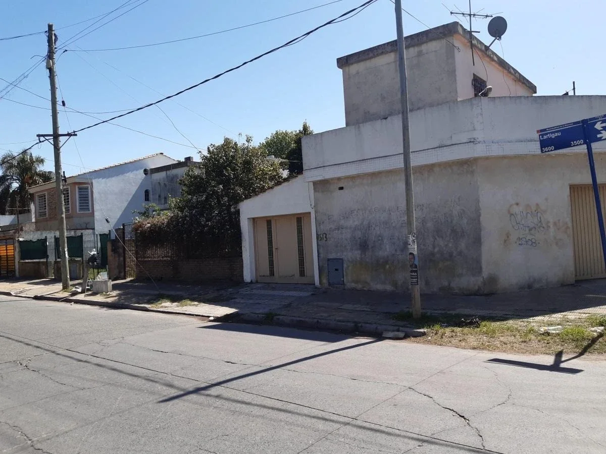 ALQUILER CASA 3 AMB EN VILLA LUZURIAGA - Imagen 2