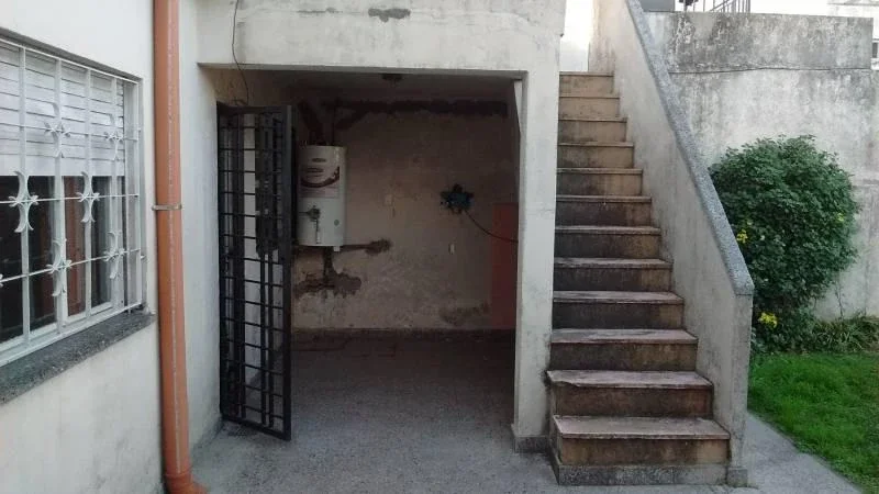 Casa 4 ambientes 9 x 30 mts venta F. Varela,  Ramos Mejia - Imagen 5