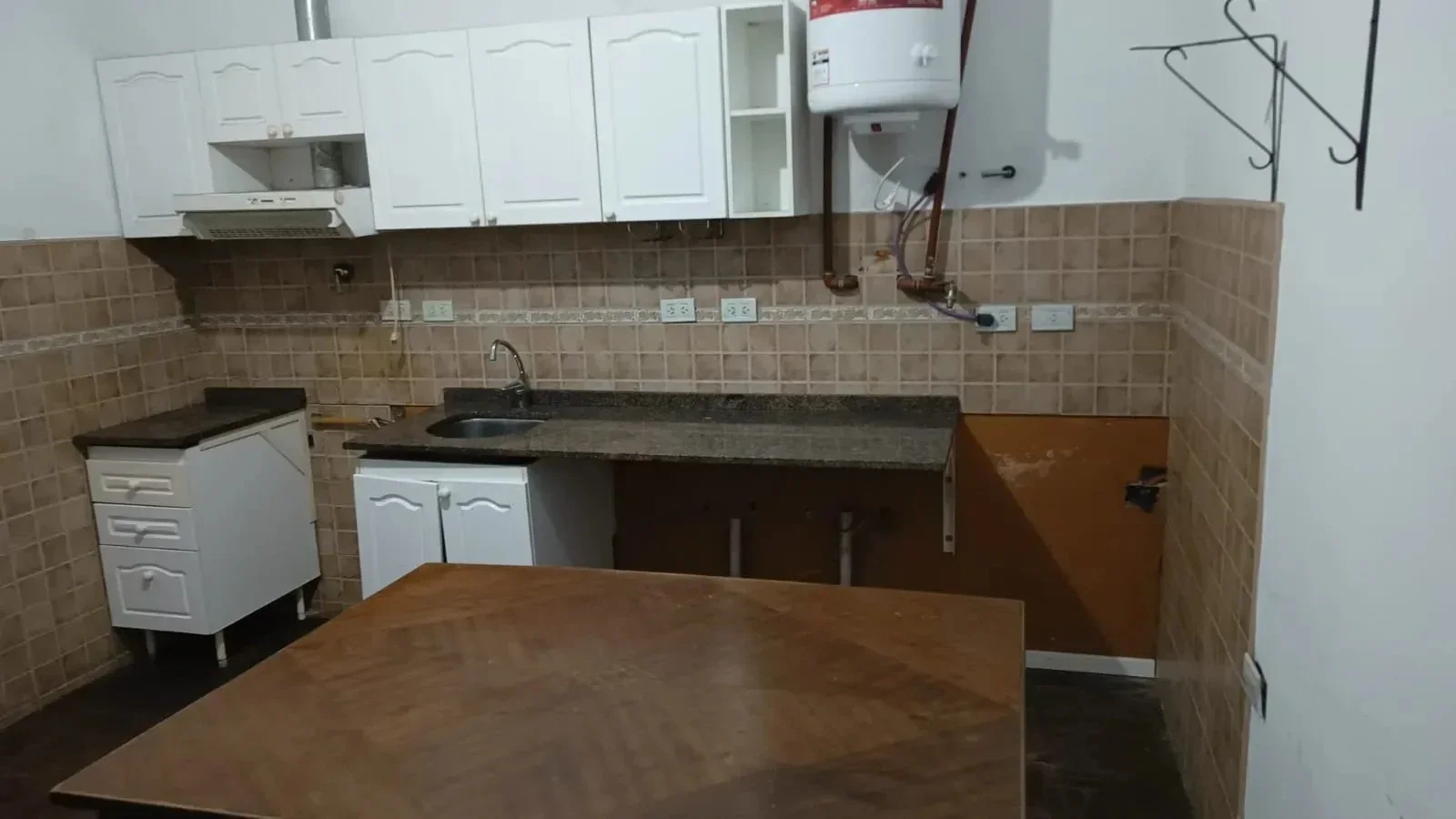 Casa 6 amb en venta en San Justo - Imagen 2