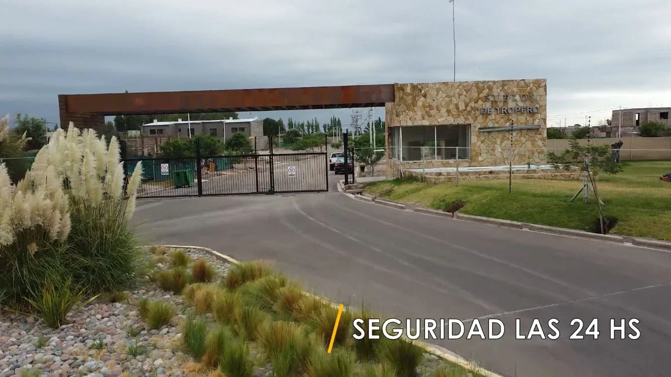 Lotes en venta en Barrio Suelos de Tropero 100% financiados sin anticipo - Imagen 2