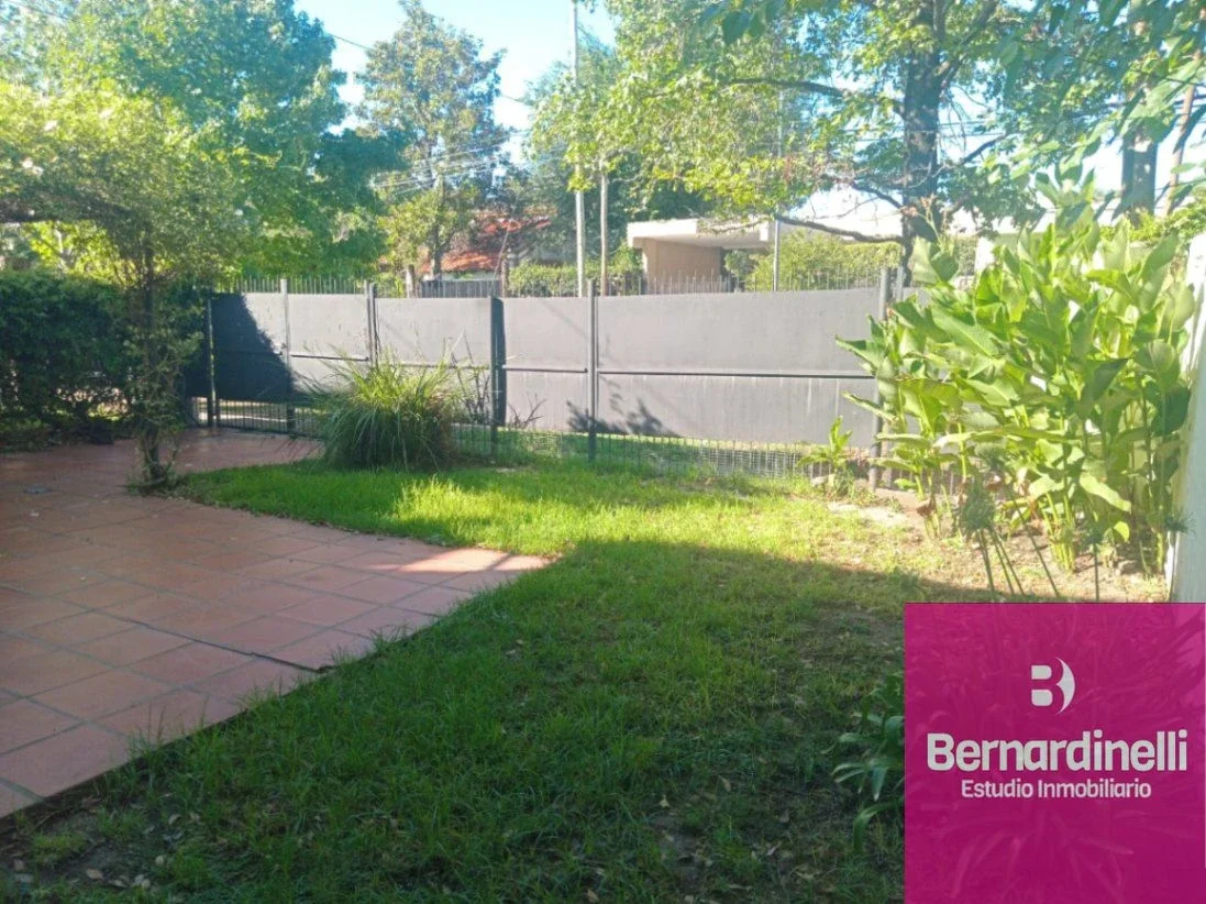 CASA 6 AMBIENTES EN VENTA - Imagen 4
