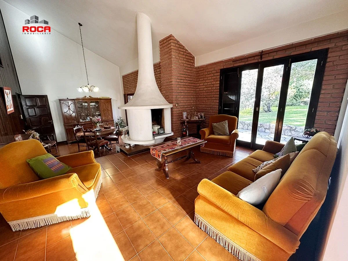 Casa en venta de 3 dormitorios c/ cochera en Los Perales - Imagen 5