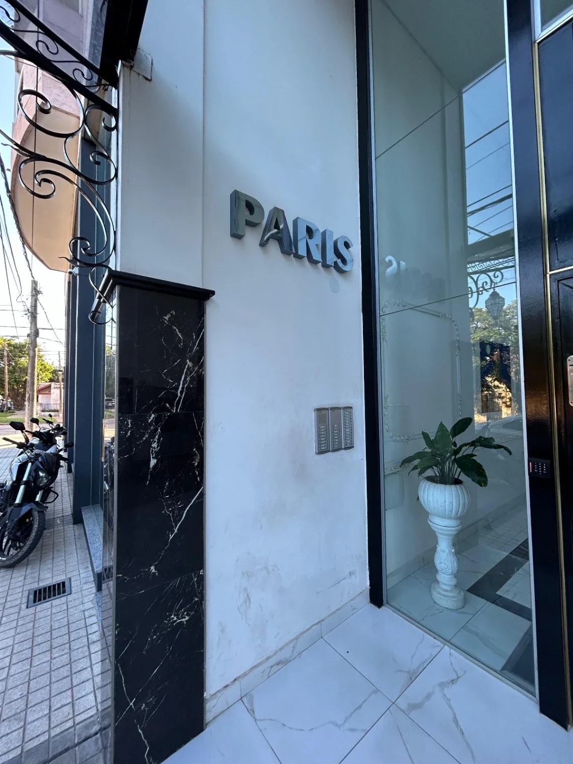 Departamento premium en alquiler de 1 dormitorio en Macrocentro - Imagen 2