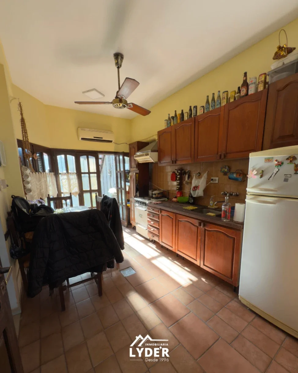 Casa en venta c/ cochera | Santa Fe 1086 - Imagen 3
